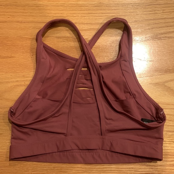 VS PINK sports bra - Picture 2 of 3